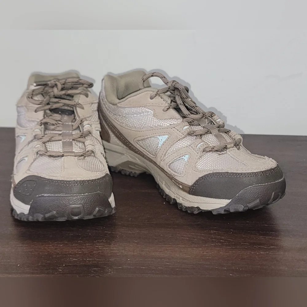 New Balance Brown Hiking Athletic Shoes - Picture 5 of 10